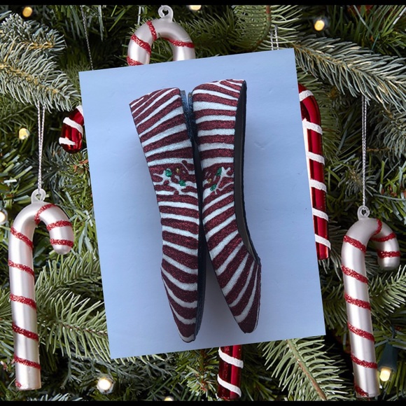 Women’s Christmas Candy Cane Custom Glitter Flats - Picture 10 of 10